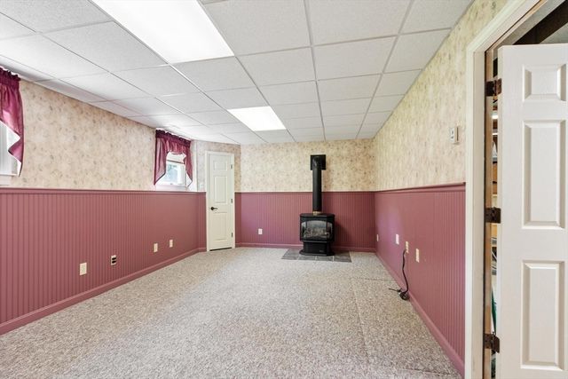 24 Meadowview Rd, Georgetown, MA 01833