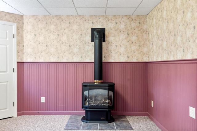 24 Meadowview Rd, Georgetown, MA 01833