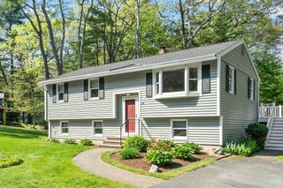 24 Meadowview Rd, Georgetown, MA 01833