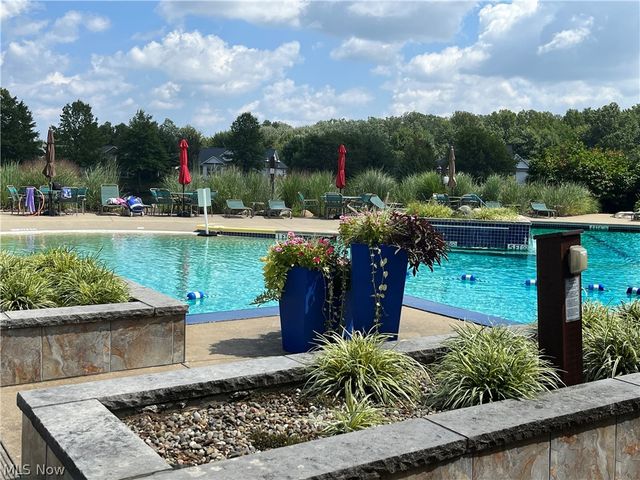 2148 Southampton Lane, Avon, OH 44011