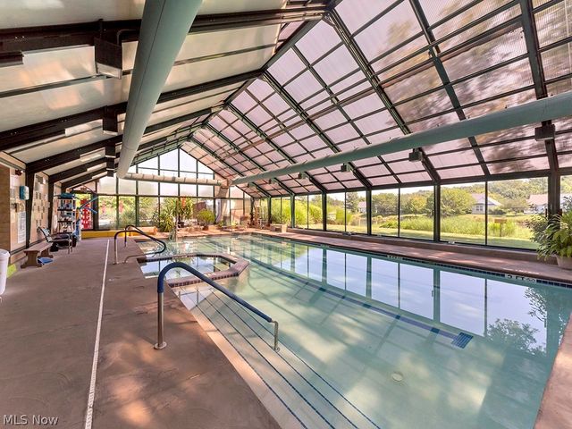 2148 Southampton Lane, Avon, OH 44011