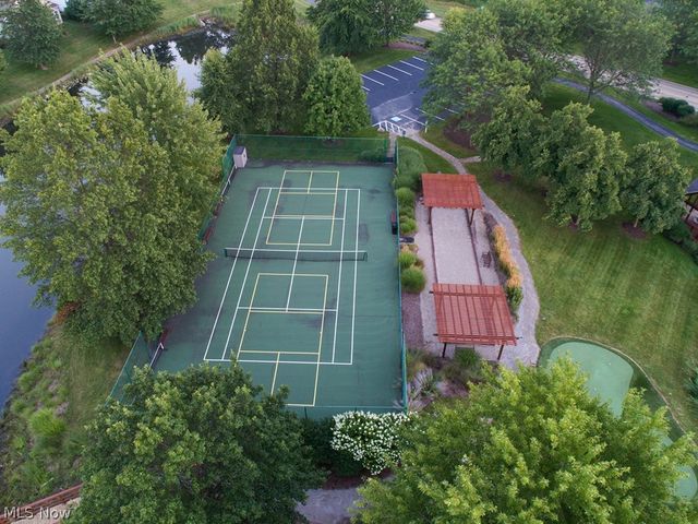 2148 Southampton Lane, Avon, OH 44011