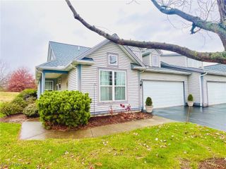 2148 Southampton Lane, Avon, OH 44011