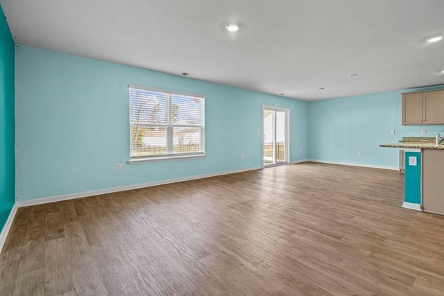 6615 Colonial Dr., Myrtle Beach, SC 29572