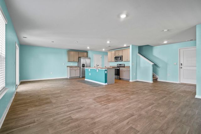 6615 Colonial Dr., Myrtle Beach, SC 29572