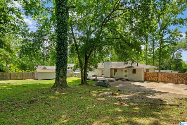 2121 WHITE WAY, Hoover, AL 35226