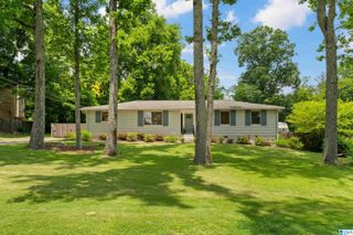 2121 WHITE WAY, Hoover, AL 35226
