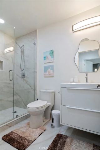 24136 Kittridge, West Hills, CA 91307