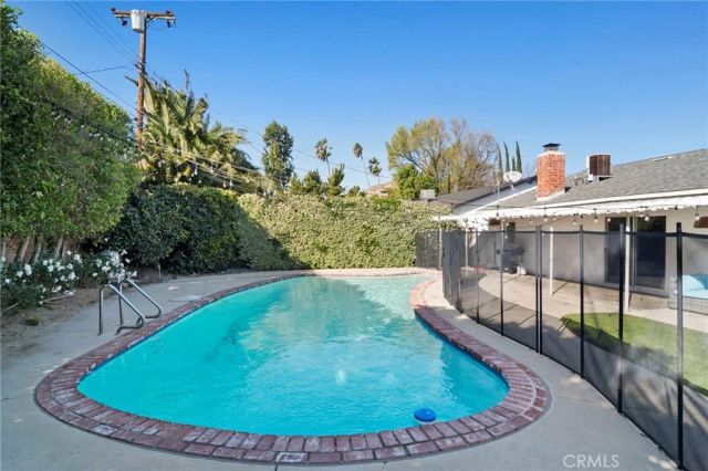 24136 Kittridge, West Hills, CA 91307