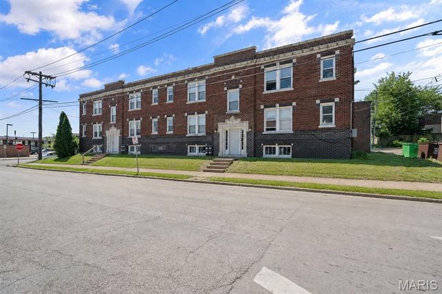 2901 Nebraska Avenue, St Louis, MO 63118