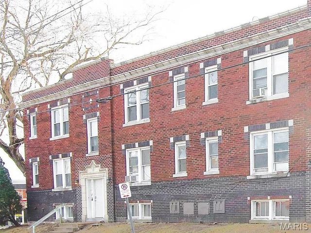 2901 Nebraska Avenue, St Louis, MO 63118