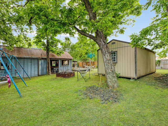 301 S Main Street, Crandall, TX 75114