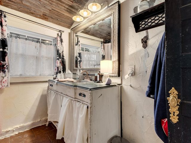 301 S Main Street, Crandall, TX 75114