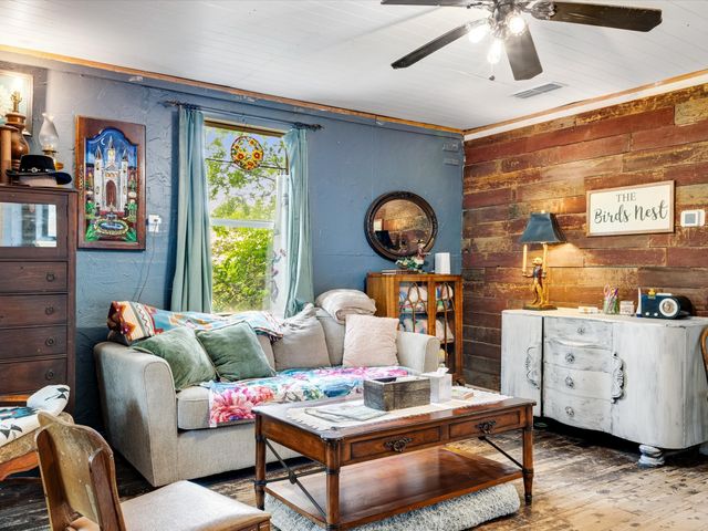 301 S Main Street, Crandall, TX 75114