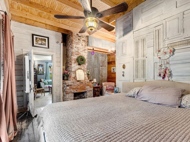 301 S Main Street, Crandall, TX 75114