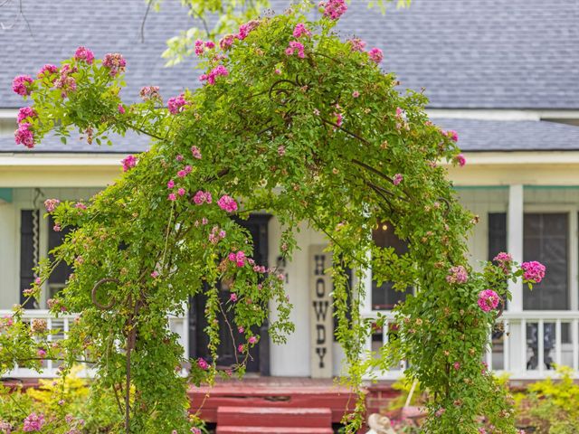 301 S Main Street, Crandall, TX 75114