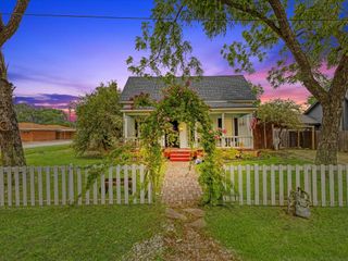 301 S Main Street, Crandall, TX 75114