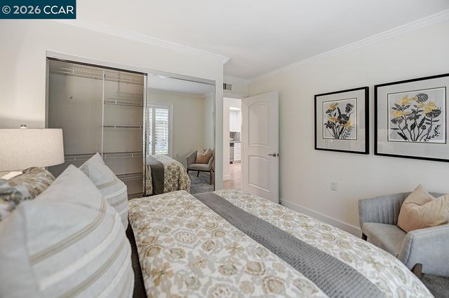 1149 Singingwood Ct 2, Walnut Creek, CA 94595
