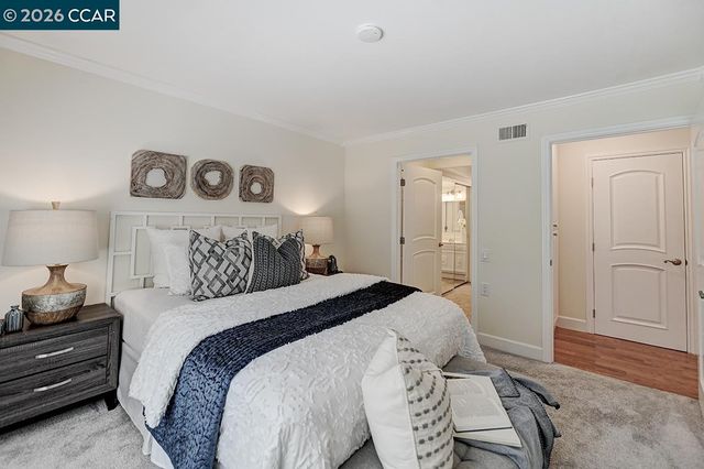 1149 Singingwood Ct 2, Walnut Creek, CA 94595