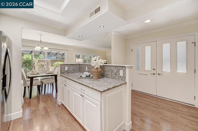 1149 Singingwood Ct 2, Walnut Creek, CA 94595