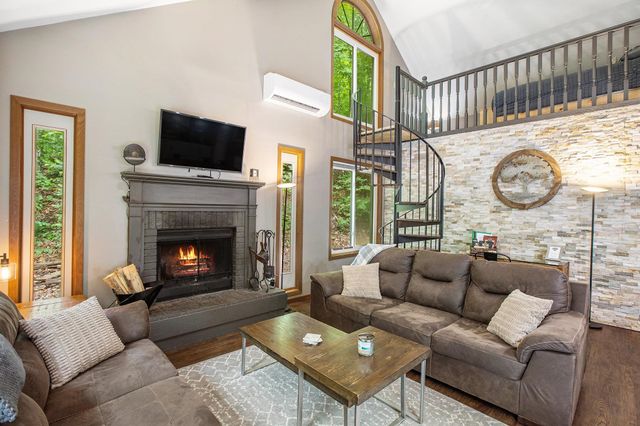 6479 Kliffendorf Drive, Custer Twp, MI 49615