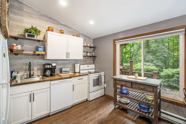 6479 Kliffendorf Drive, Custer Twp, MI 49615