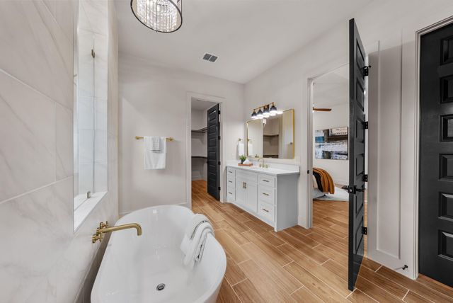 375 Shady HOLW, New Braunfels, TX 78132