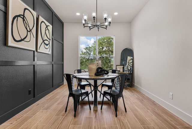 375 Shady HOLW, New Braunfels, TX 78132