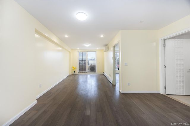 138-12 Northern Boulevard 6F, Flushing, NY 11354