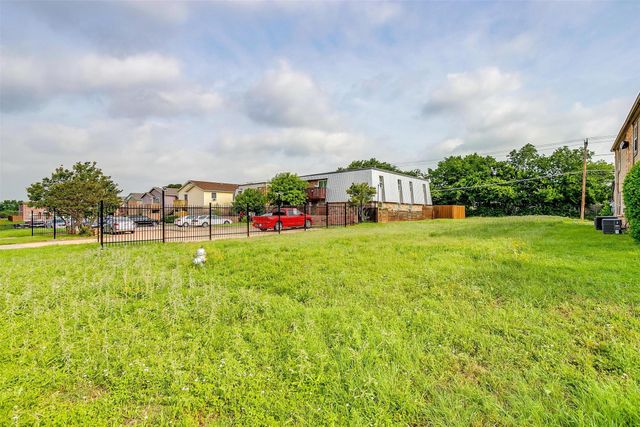 4812 Wellesley Avenue, Fort Worth, TX 76107