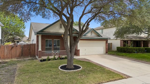8927 Interlachen, Selma, TX 78154