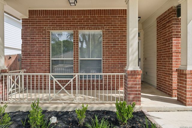 8927 Interlachen, Selma, TX 78154