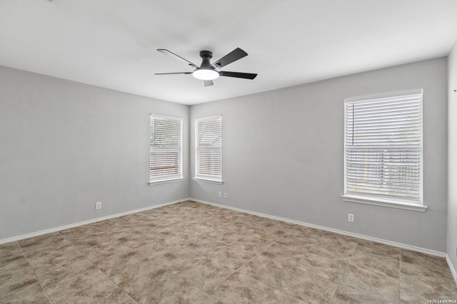 8927 Interlachen, Selma, TX 78154