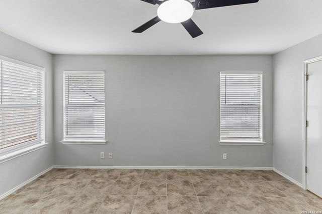 8927 Interlachen, Selma, TX 78154