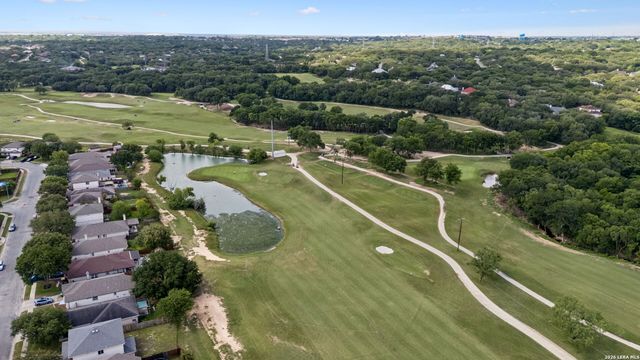 8927 Interlachen, Selma, TX 78154