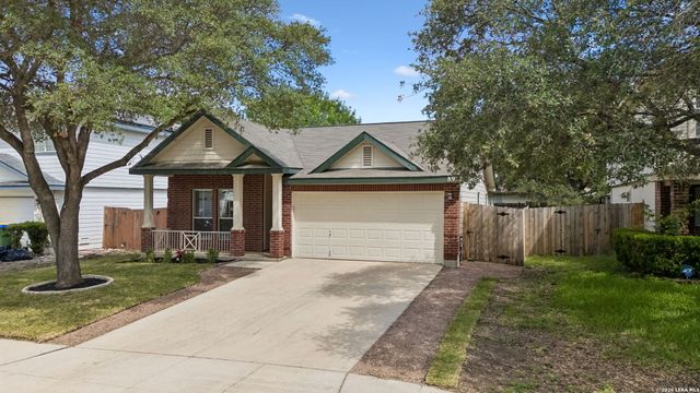 8927 Interlachen, Selma, TX 78154