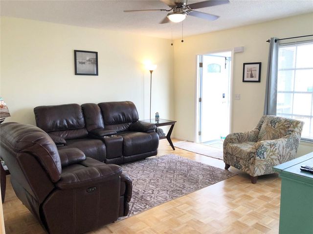 119 OLDENBURGH COURT NE, Port Charlotte, FL 33952