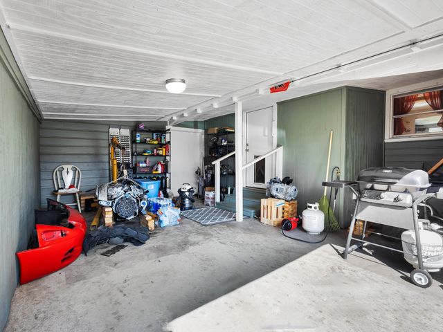 1103 Commerce Street W, Honey Grove, TX 75446