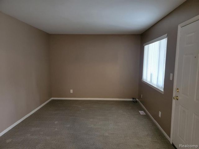 21828 Rausch Avenue, Eastpointe, MI 48021