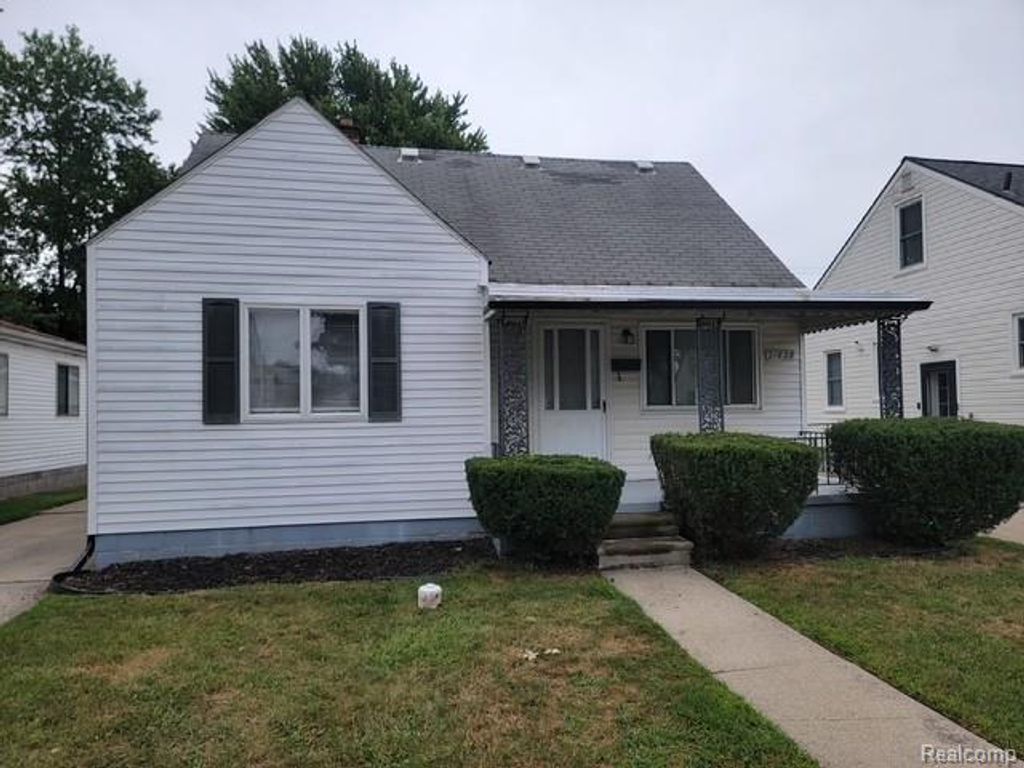 21828 Rausch Avenue, Eastpointe, MI 48021