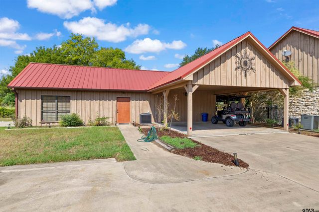 357 Swannerland Dr, Scroggins, TX 75480