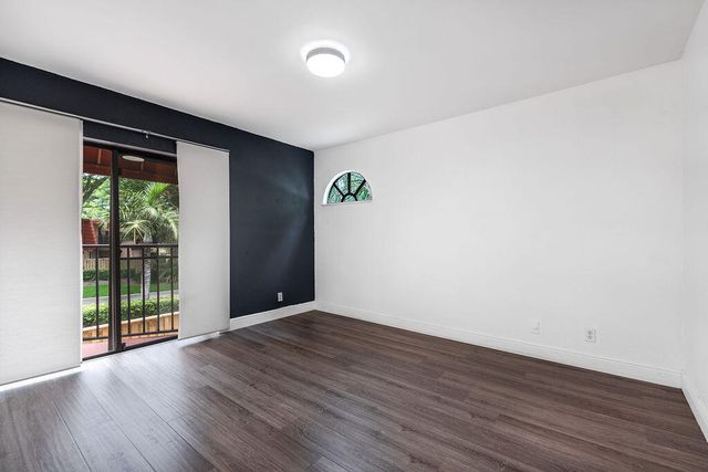 8050 Severn Drive C, Boca Raton, FL 33433