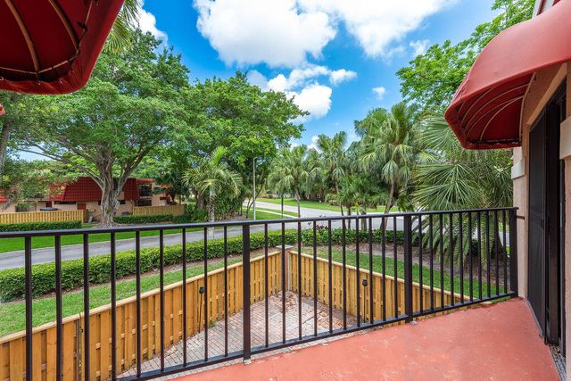 8050 Severn Drive C, Boca Raton, FL 33433