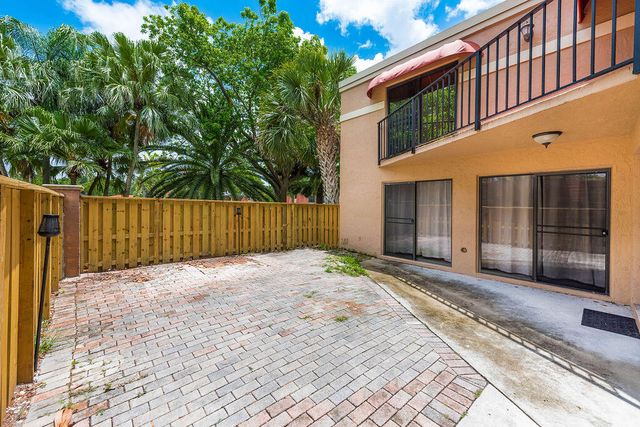 8050 Severn Drive C, Boca Raton, FL 33433