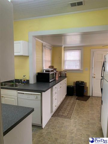 111 S Spain, Darlington, SC 29532