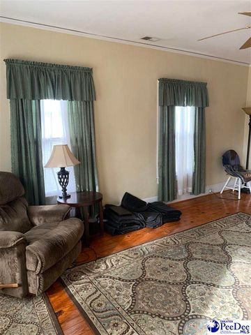 111 S Spain, Darlington, SC 29532