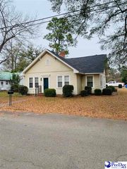 111 S Spain, Darlington, SC 29532