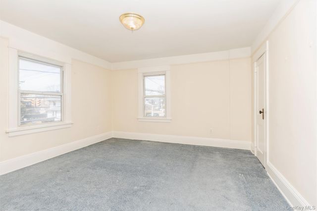 108 Hempstead Avenue, Lynbrook, NY 11563