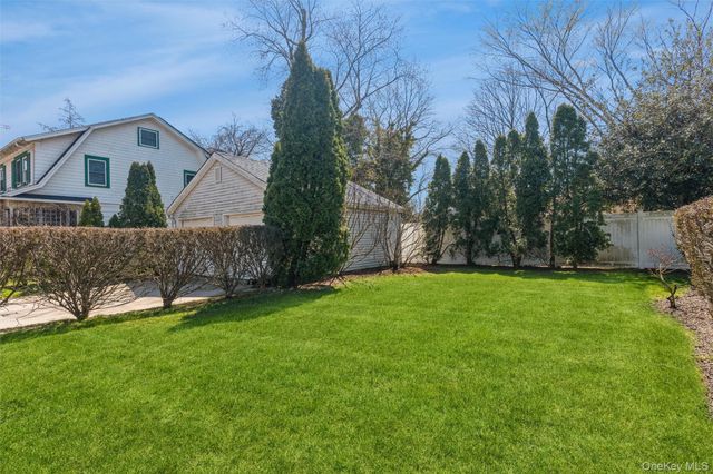 108 Hempstead Avenue, Lynbrook, NY 11563