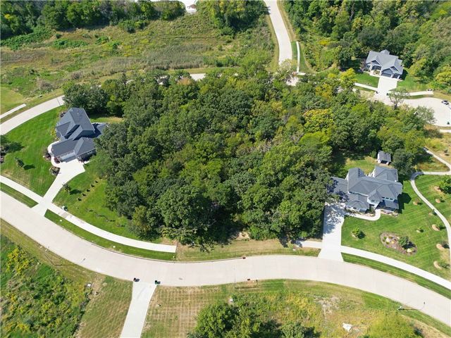 3349 SW 56th Street, West Des Moines, IA 50265